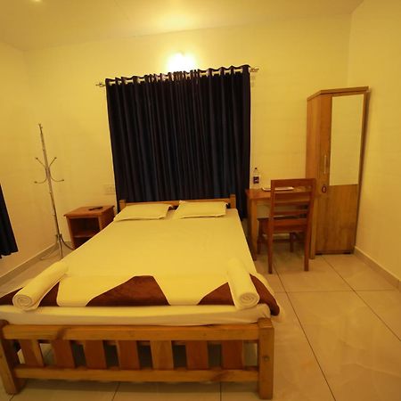Prakruthi Residency Munroeisland Διαμέρισμα Mundrothuruth Εξωτερικό φωτογραφία