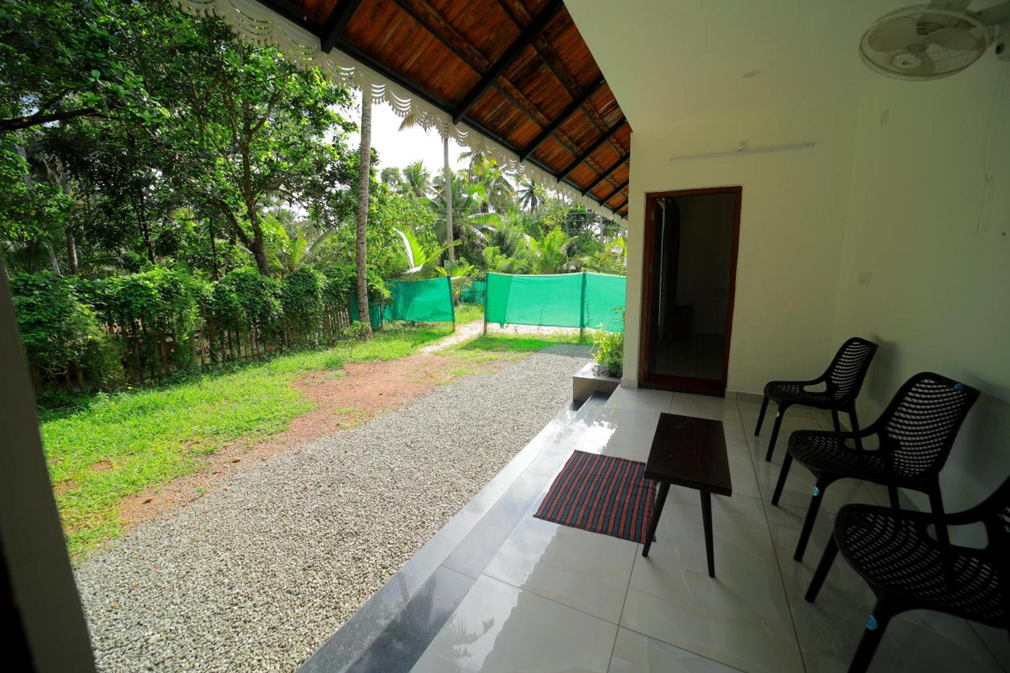 Prakruthi Residency Munroeisland Διαμέρισμα Mundrothuruth Εξωτερικό φωτογραφία